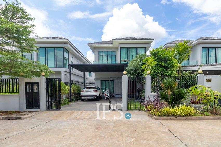 4 Bedroom Villa For Rent - Borey Tourism, Kandaek, Prasat Bakong, Siem Reap