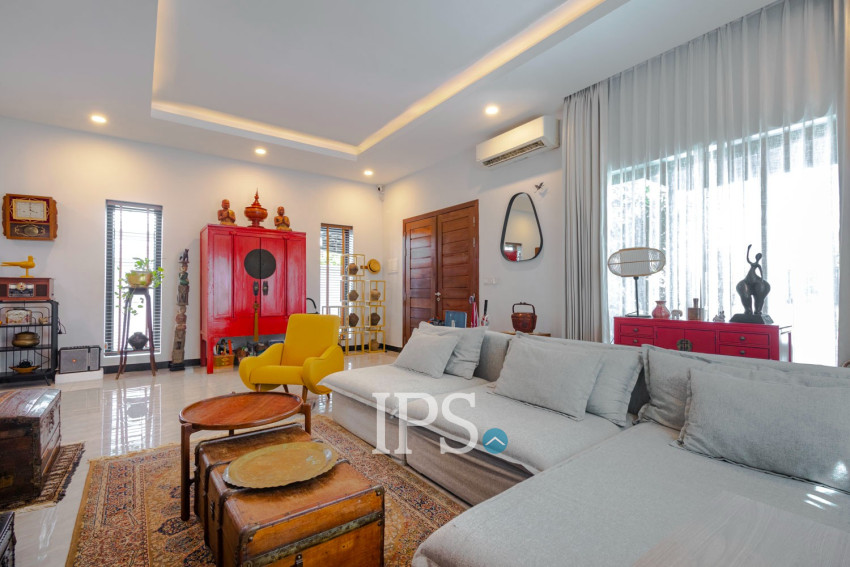 4 Bedroom Villa For Rent - Borey Tourism, Kandaek, Prasat Bakong, Siem Reap