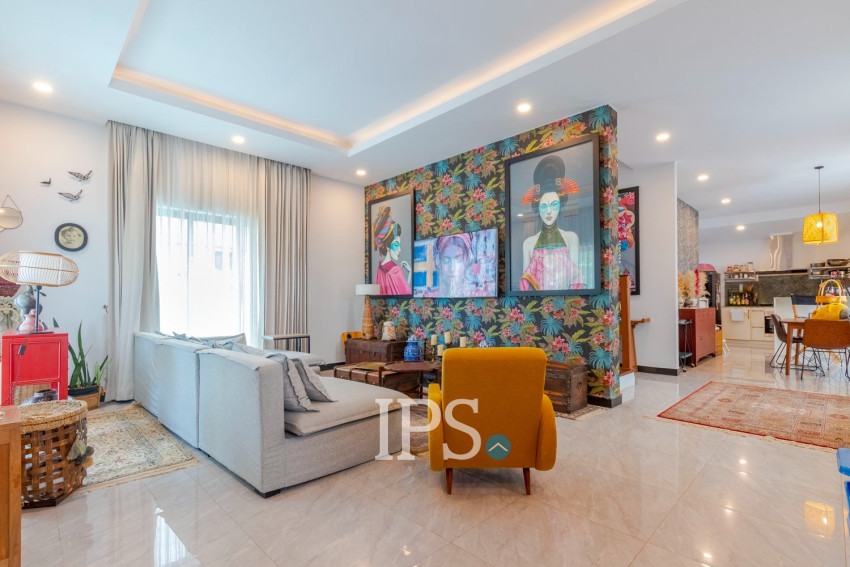 4 Bedroom Villa For Rent - Borey Tourism, Kandaek, Prasat Bakong, Siem Reap