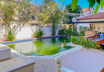 14 Bedroom Hotel For Rent -BKK1, Phnom Penh thumbnail