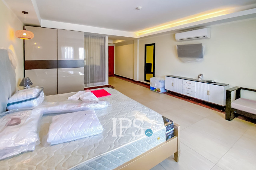 14 Bedroom Hotel For Rent -BKK1, Phnom Penh
