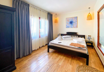 14 Bedroom Hotel For Rent -BKK1, Phnom Penh thumbnail