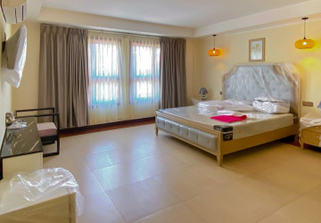 14 Bedroom Hotel For Rent -BKK1, Phnom Penh thumbnail
