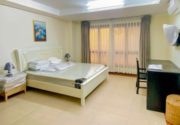 14 Bedroom Hotel For Rent -BKK1, Phnom Penh thumbnail