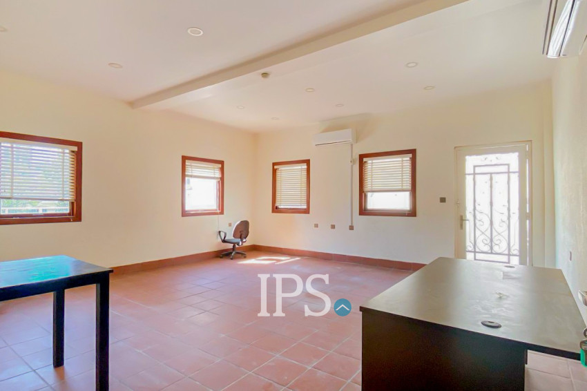 14 Bedroom Hotel For Rent -BKK1, Phnom Penh