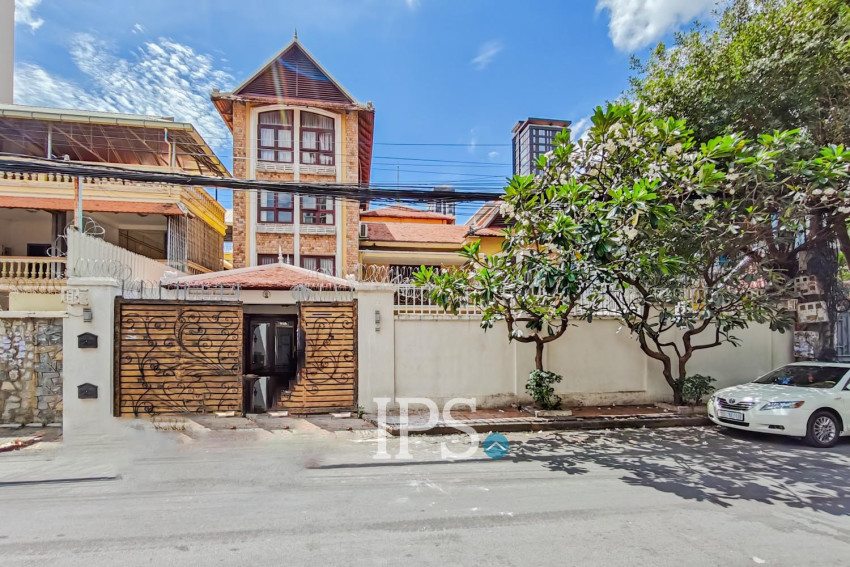 14 Bedroom Hotel For Rent -BKK1, Phnom Penh