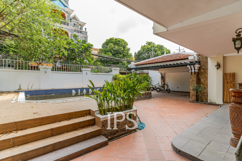 15 Bedroom Commercial Building For Rent - BKK1, Phnom Penh
