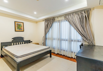 15 Bedroom Commercial Building For Rent - BKK1, Phnom Penh thumbnail