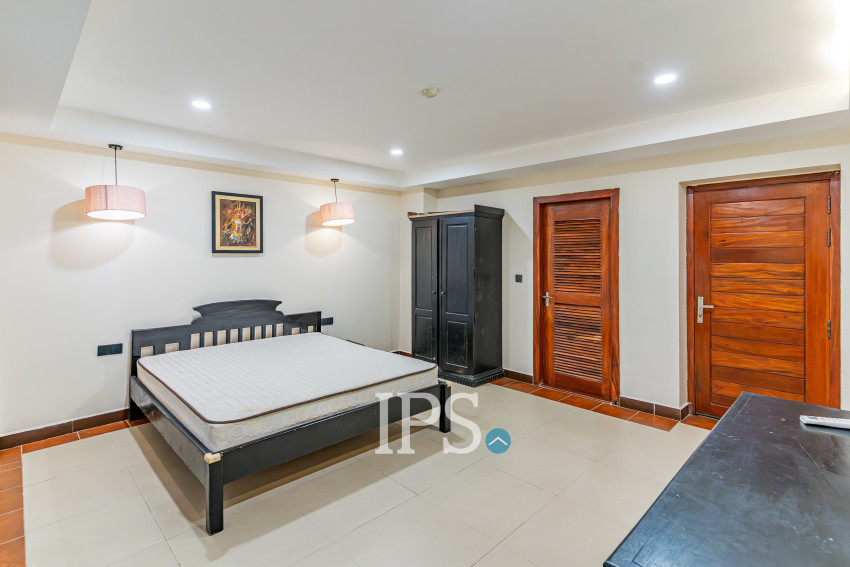 15 Bedroom Commercial Building For Rent - BKK1, Phnom Penh