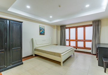 15 Bedroom Commercial Building For Rent - BKK1, Phnom Penh thumbnail