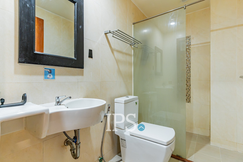 15 Bedroom Commercial Building For Rent - BKK1, Phnom Penh