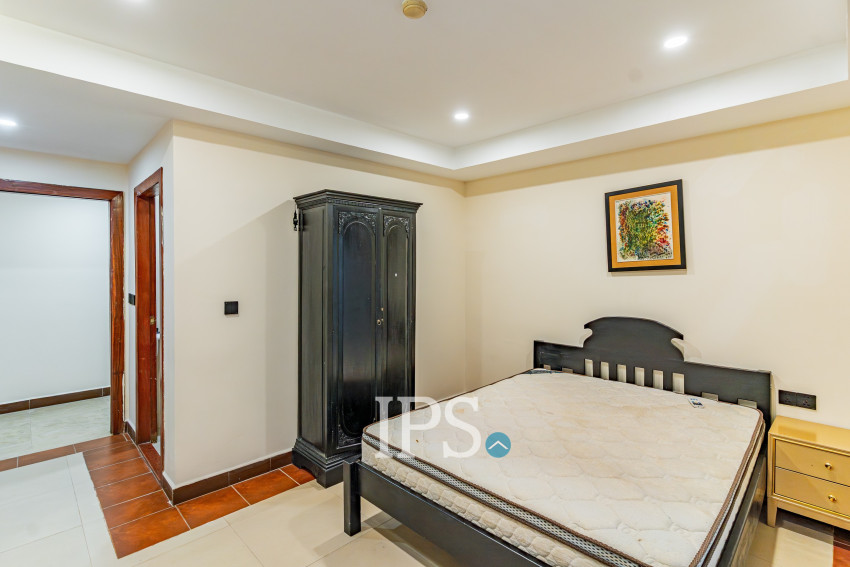 15 Bedroom Commercial Building For Rent - BKK1, Phnom Penh