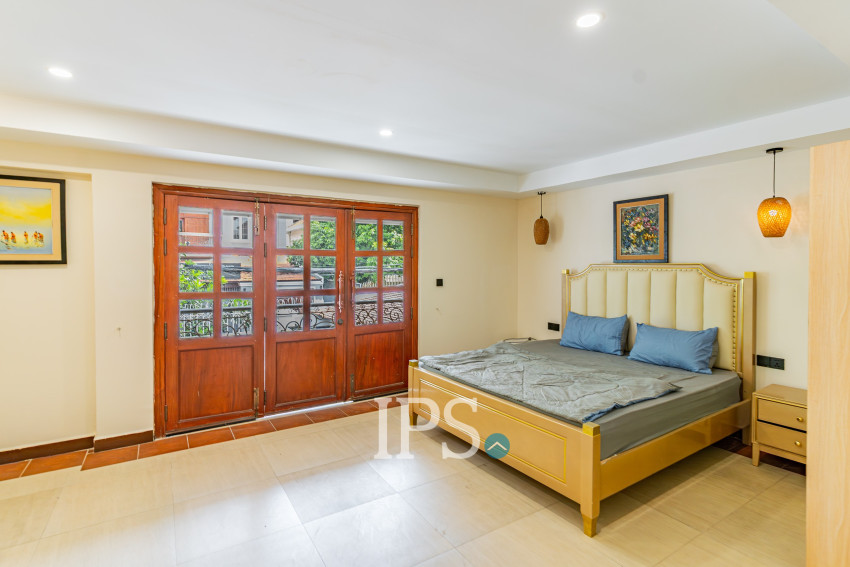 15 Bedroom Commercial Building For Rent - BKK1, Phnom Penh