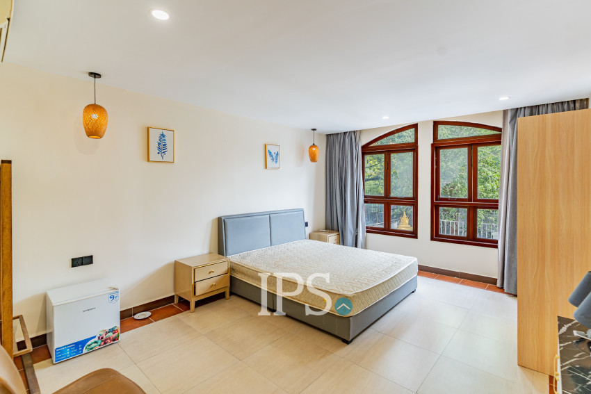 15 Bedroom Commercial Building For Rent - BKK1, Phnom Penh