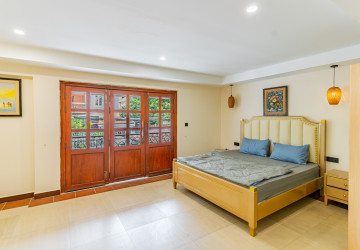 15 Bedroom Commercial Building For Rent - BKK1, Phnom Penh thumbnail