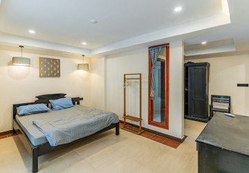 15 Bedroom Commercial Building For Rent - BKK1, Phnom Penh thumbnail