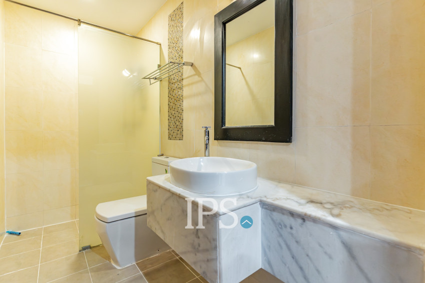 15 Bedroom Commercial Building For Rent - BKK1, Phnom Penh