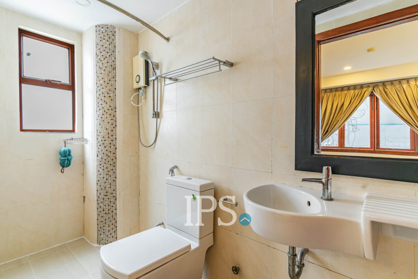 15 Bedroom Commercial Building For Rent - BKK1, Phnom Penh