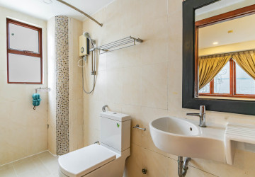 15 Bedroom Commercial Building For Rent - BKK1, Phnom Penh thumbnail