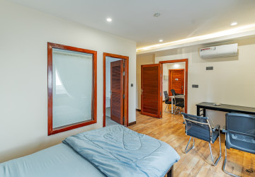 15 Bedroom Commercial Building For Rent - BKK1, Phnom Penh thumbnail