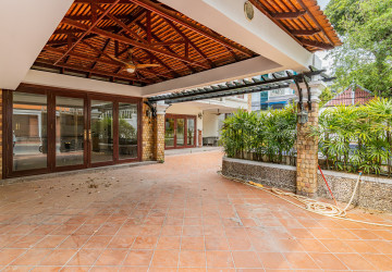 15 Bedroom Commercial Building For Rent - BKK1, Phnom Penh thumbnail