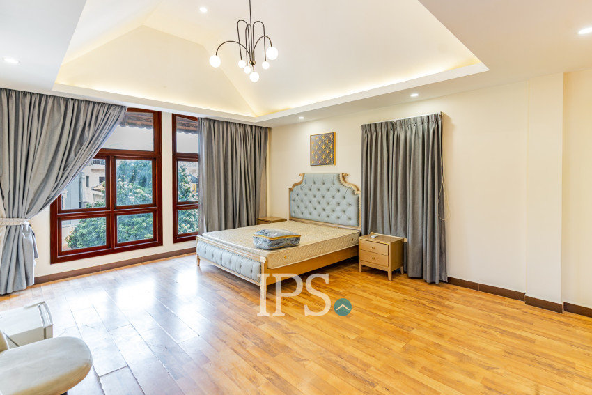 15 Bedroom Commercial Building For Rent - BKK1, Phnom Penh