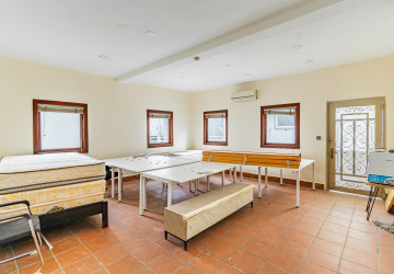 15 Bedroom Commercial Building For Rent - BKK1, Phnom Penh thumbnail