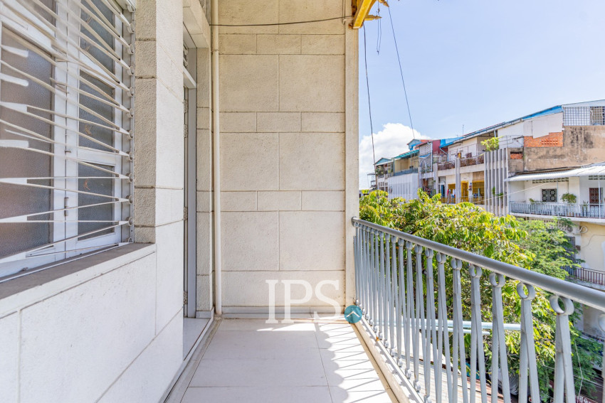 1 Bedroom Unrenovated Flat For Sale - Phsar Kandal 1 , Phnom Penh