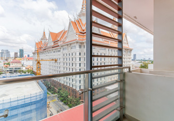 1 Bedroom Serviced Apartment For Rent - Tonle Bassac, Phnom Penh thumbnail