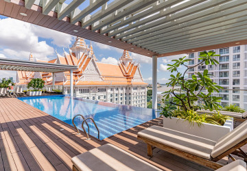 1 Bedroom Serviced Apartment For Rent - Tonle Bassac, Phnom Penh thumbnail