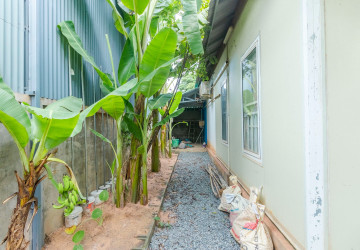 48 Sqm Office Space For Rent - Slor Kram, Siem Reap thumbnail