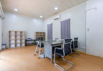 48 Sqm Office Space For Rent - Slor Kram, Siem Reap thumbnail