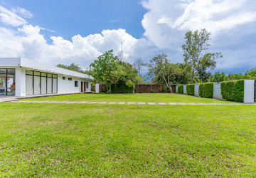 6 Bungalow Resort and Restaurant For Sale - Koh Kong Province, Cambodia thumbnail