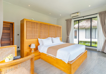 6 Bungalow Resort and Restaurant For Sale - Koh Kong Province, Cambodia thumbnail