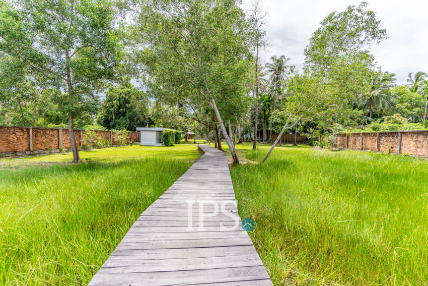 6 Bungalow Resort and Restaurant For Sale - Koh Kong Province, Cambodia