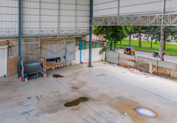 734 Sqm Commercial Land For Rent - Srah Chork, Phnom Penh thumbnail