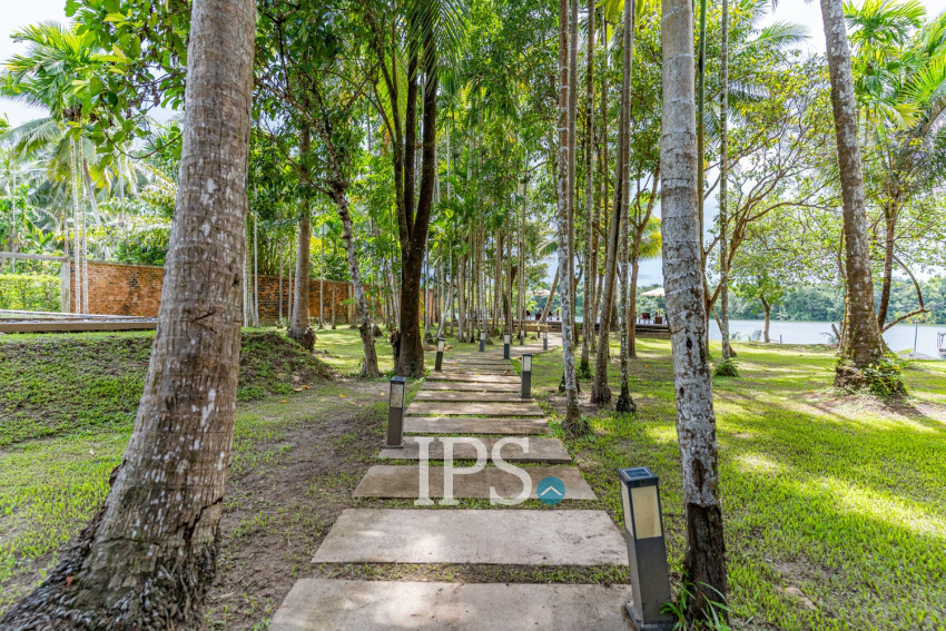 Bungalows And Restaurant Business For Sale - Koh Kong, Cambodia