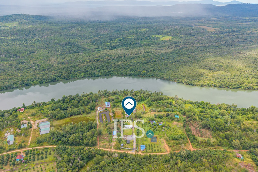 Bungalows And Restaurant Business For Sale - Koh Kong, Cambodia