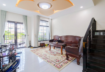 4 Bedroom House For Rent - Krabei Riel, Siem Reap thumbnail