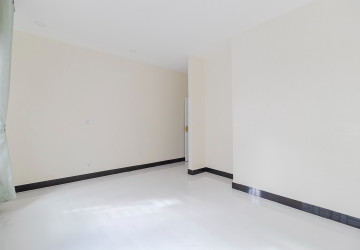 4 Bedroom House For Rent - Krabei Riel, Siem Reap thumbnail