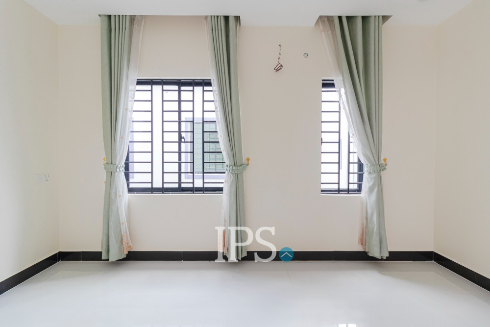 4 Bedroom House For Rent - Krabei Riel, Siem Reap - Image 18