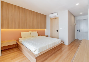 5 Bedroom Serviced Penthouse For Rent - Toul Kok, Phnom Penh thumbnail