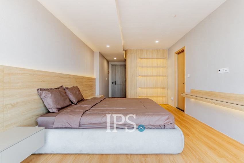 5 Bedroom Serviced Penthouse For Rent - Toul Kok, Phnom Penh