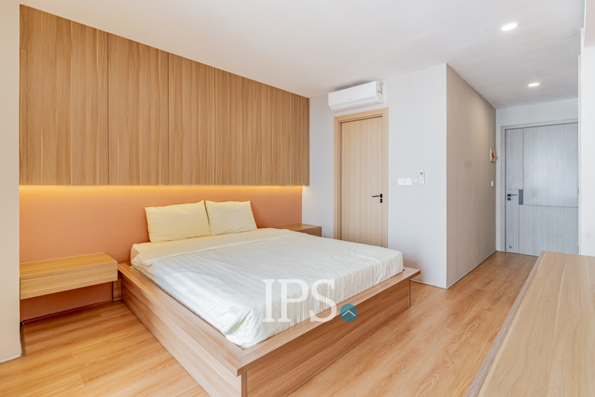 5 Bedroom Serviced Penthouse For Rent - Toul Kok, Phnom Penh