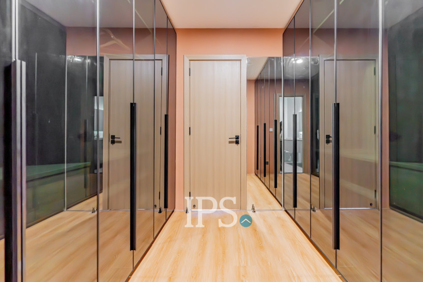 5 Bedroom Serviced Penthouse For Rent - Toul Kok, Phnom Penh