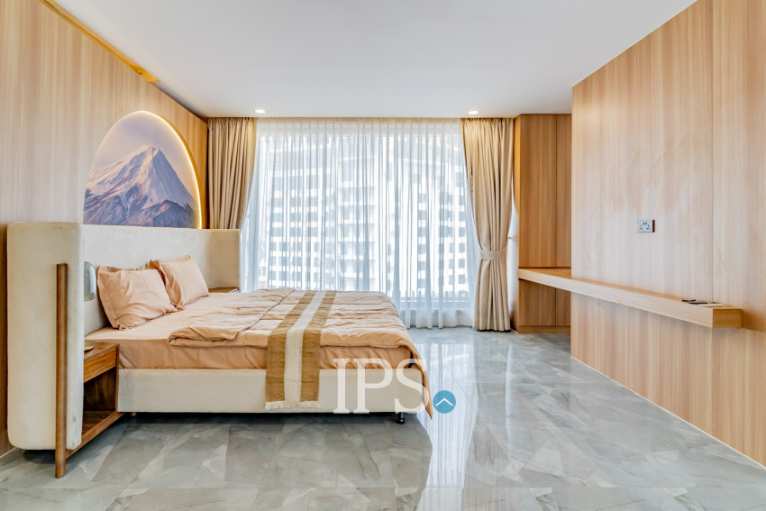 5 Bedroom Serviced Penthouse For Rent - Toul Kok, Phnom Penh