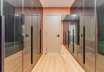 5 Bedroom Serviced Penthouse For Rent - Toul Kok, Phnom Penh thumbnail