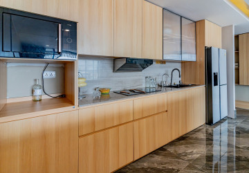 5 Bedroom Serviced Penthouse For Rent - Toul Kok, Phnom Penh thumbnail