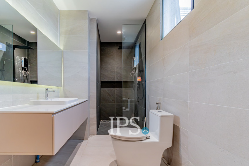 5 Bedroom Serviced Penthouse For Rent - Toul Kok, Phnom Penh