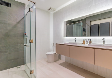 5 Bedroom Serviced Penthouse For Rent - Toul Kok, Phnom Penh thumbnail